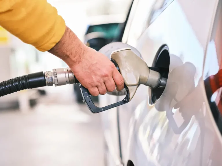 Gas Won’t Pump Into the Car | What to Do?